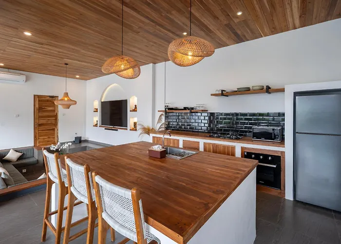 Charming Minimalist 2-bedroom With Private Pool