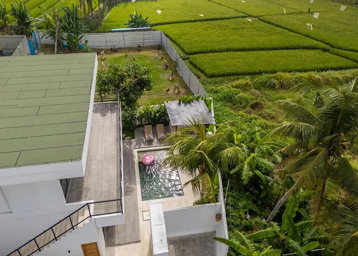 Charming Minimalist 2-bedroom With Private Pool Canggu